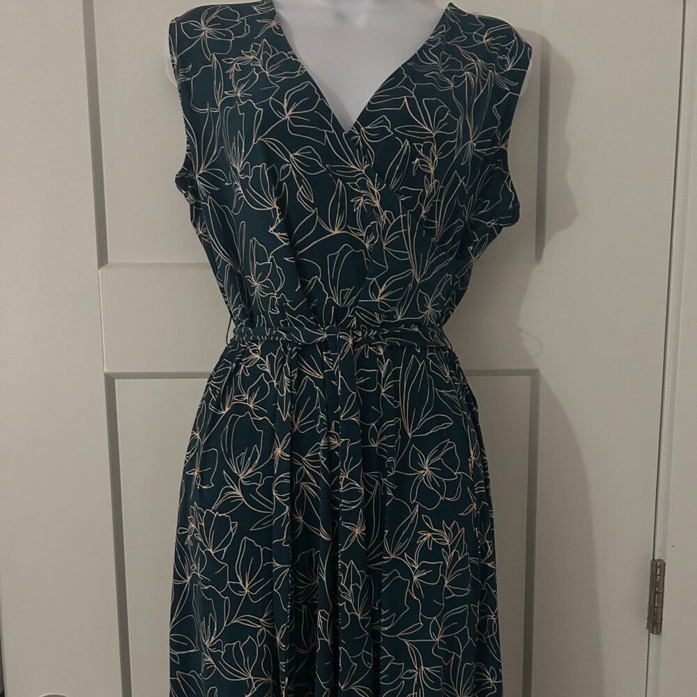 Leota Green Faux Wrap Floral Sleeveless Dress